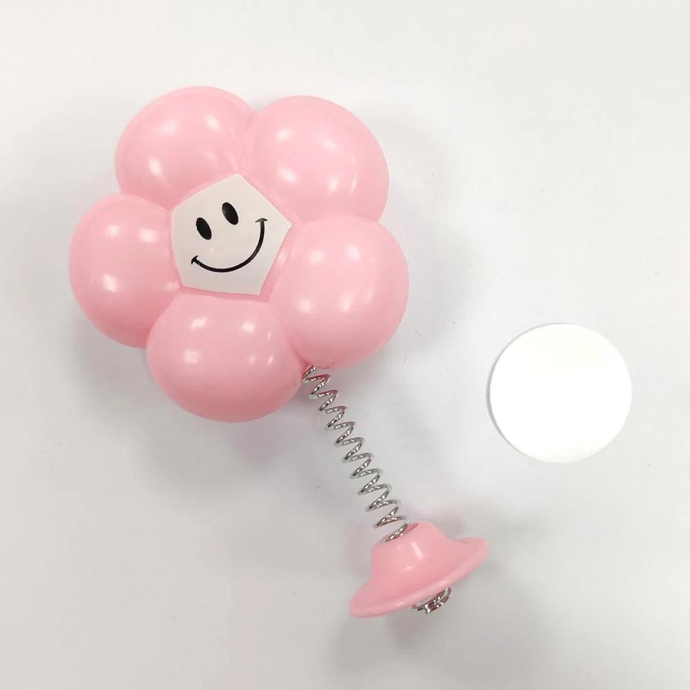 Helmet Shaking Small Smile Flower Decoration Motorcycle Bike Helmets Cute Sun Flower Decor Driving Styling Helmet Accessories