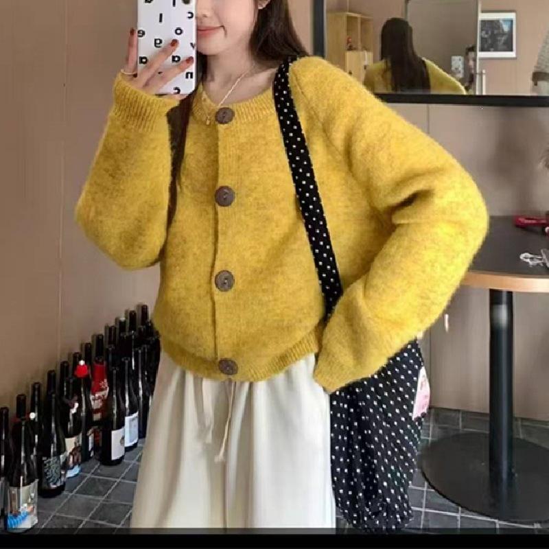 Women's Fluffy Knit French Cardigan: Short Round Neck, Loose Fit, New for Autumn/Winter 2026