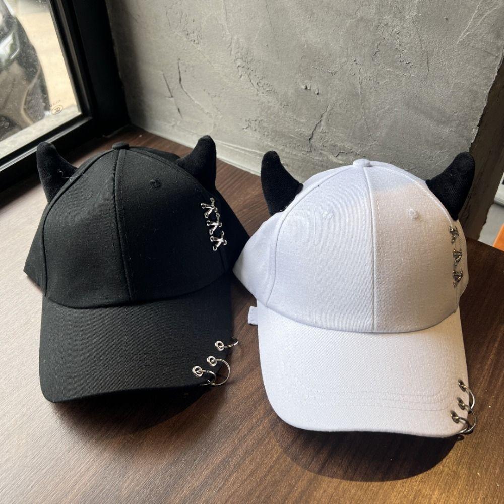 Hiphop Bull Horn Baseball Cap Korean Style Peaked Cap Portable Metal Ring Baseball Hat  Summer