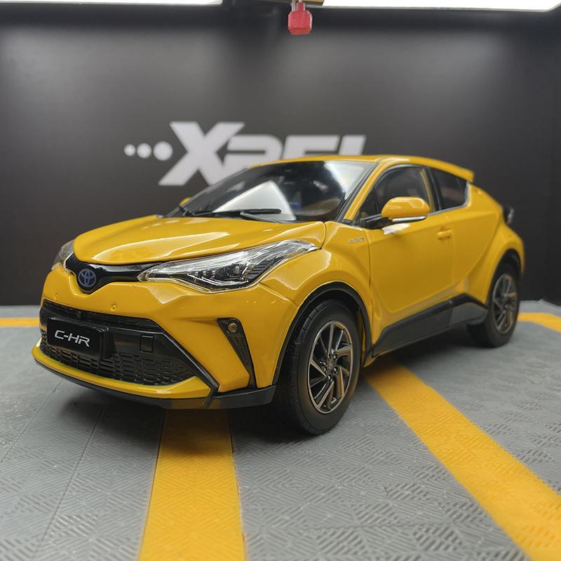 

1:18 TOYOTA CHR C-HR SUV Alloy Car Model Diecasts Metal Vehicles Car Model Simulation Collection Miniature Scale Kids Toys Gifts