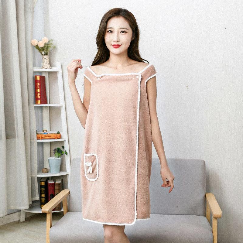 Super Soft Women's Coral Fleece Bath Skirt: Wearable, Absorbent Bath Towel with Pockets and Suspenders