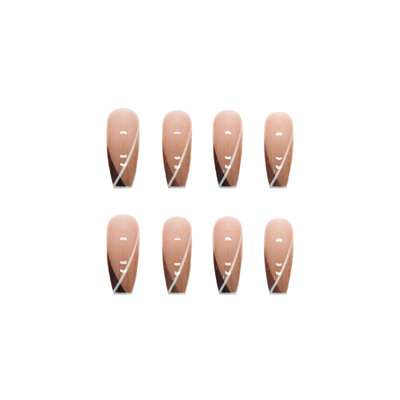 Künstliche Nägel Japanische lange Herbst- und Winter-Nagelkunst Einfache Linien Französische Khaki-Farbverlaufsnägel
