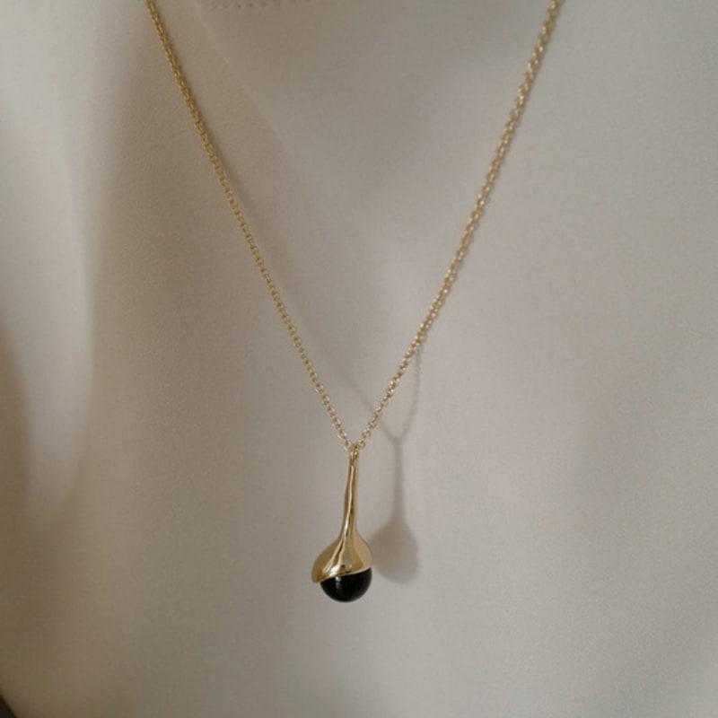 Fiore stenknopp halsband (onyx)