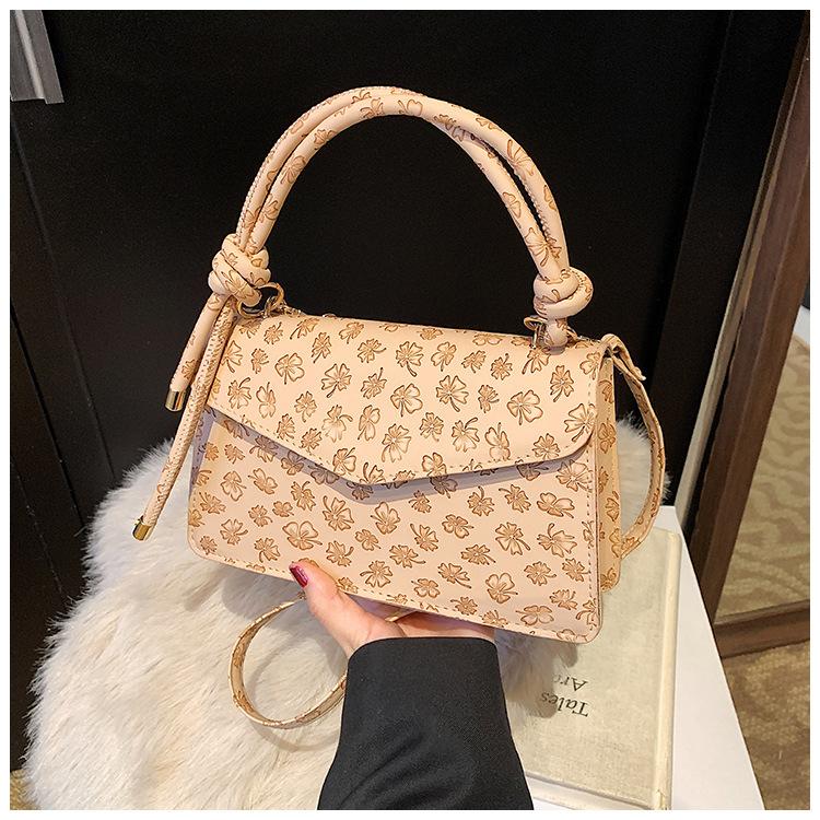 Small Square Bag Women's Bag 2025 Simple Embossed Retro Shoulder Bag, This Year's Popular Bag Women's New Casual Messenger Bag