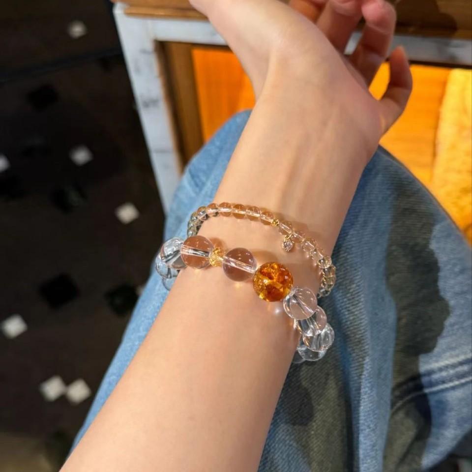

Natural white crystal clear round beads12mm Single-loop women s bracelet, versatile style, paired with amber, simple and fashionable Size：8mm