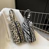 Leopard Print Makeup Bags Makeup Brush Pen Bag High Quality Women's Large Capacity Cosmetic Bag Portable Storage Handbag