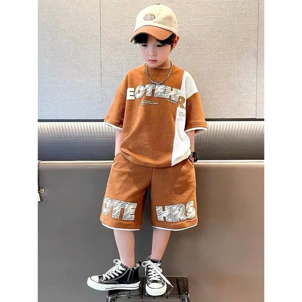 Summer clothing set suitable for boys, fashionable loose fitting set