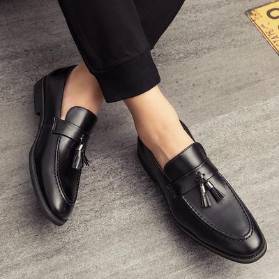 Fashion Brown Tassel Loafers Shallow Mouth Men's Shoes Luxury Brand Thick Bottom Pointed Toe Designer Leather Shoes Slip-on Casual Shoes