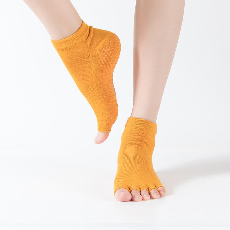 Popular Women's Professional Non-slip Open-toed Yoga Socks, Five-finger Socks, Dance Socks, Rubber Socks, Sports Socks