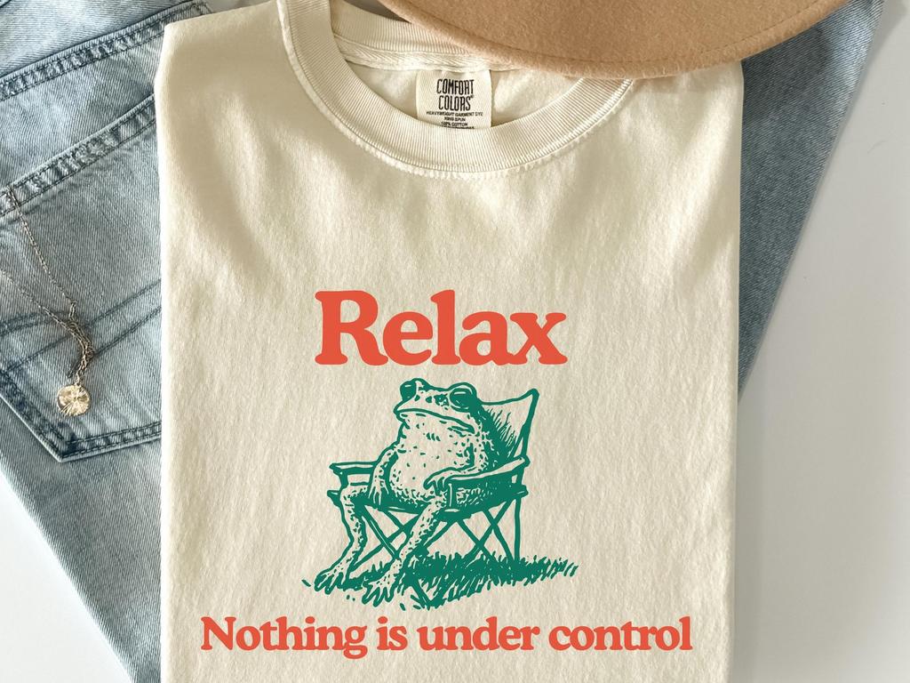 Chill Frog Vintage Shirt - Relax Nothing Is Under Control Toad Tee, Summer Frog Tee, Frog Lovers Chilling Vibes