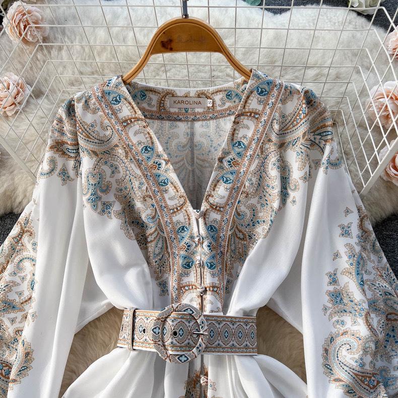 Rochie de primăvară retro franceză cu decolteu în V și mâneci tip felinar pentru figuri minione