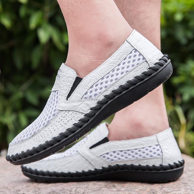 New Summer Breathable Sneakers Men Casual Shoes Lightweight Slip On Loafers Men Waterproof Outdoor Shoes Mesh Footwear