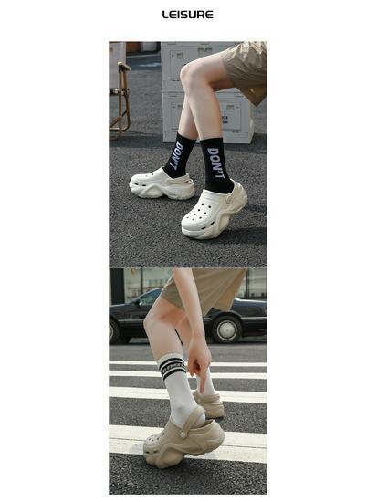 2025 Trendy Xiaohongshu Influencer Cute Cartoon Non-slip Thick-soled Summer Outdoor Closed-toe Slippers