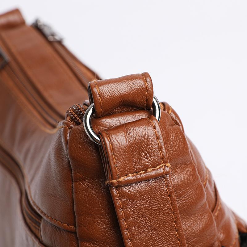 Women's Multi-Layer Large Capacity Lightweight Middle-Aged and Elderly Mother Bag Crossbody Bag