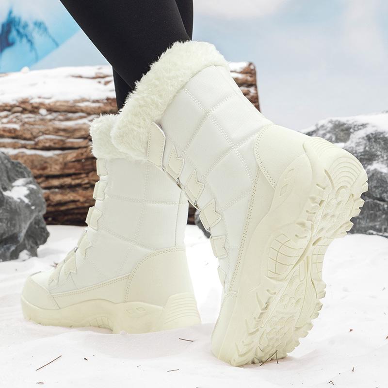 Fur-lined Snow Boots Women Plush Winter Hiking Shoes Ladies Anti-slip Warm Cotton Shoes Waterproof High-top Boots