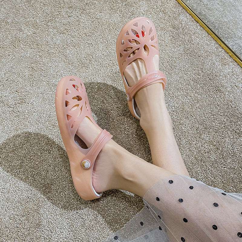 Sandals Women's Summer Jelly Hole Shoes Women's Slippers New Korean Version Fashion Mary Jane Sweet Student Beach Shoes Tide