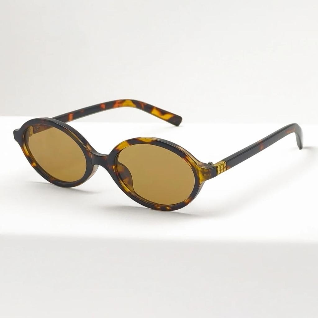 1pc Women's Oval Retro Trendy Versatile Street Pography Beach Fashion Glasses Daily Wear Matching Accessories Gifts