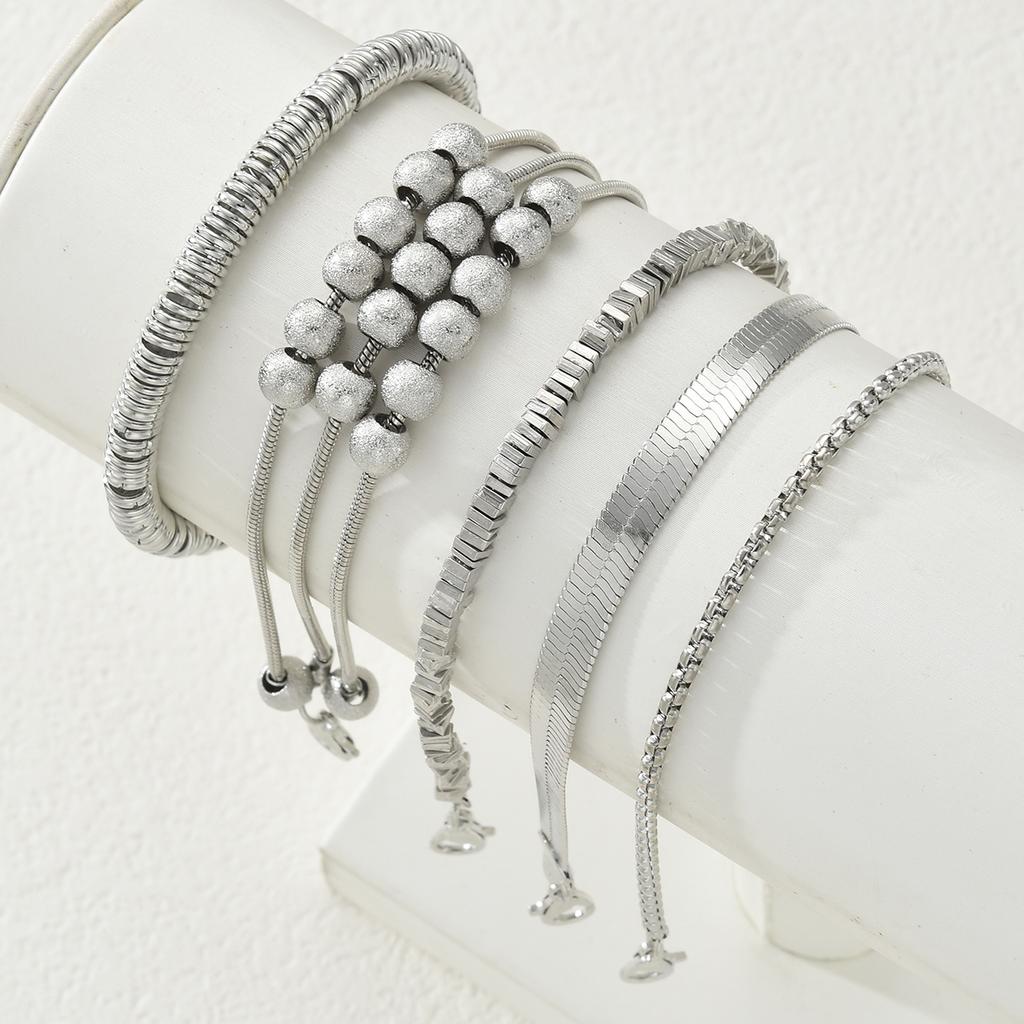 7Pcs Crushed Bead Stackable Bracelet Set for Women Trendy Mixed Texture Fragmented Bead Chain Fashion Daily Wear Jewelry Gifts