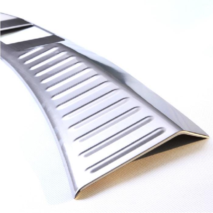 Ford Kuga (2013-2016) Rear Bumper Protector: Anti-Scratch Tailgate Pedal Decorative Strip