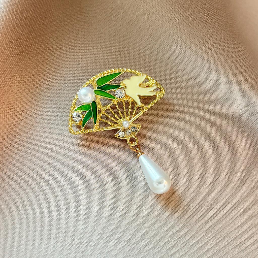 Chinese-style Brooch To Prevent Showing of Skin, Women's Brooch, Suit Pin, Clothing Accessory, Jewelry, Brooch
