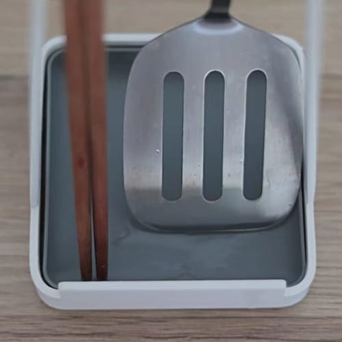 Liebbon Ladle Lid Rest Stand | Fits Pot Lids, Chopsticks, Knives, and Rice Paddles | Includes Draining Tray, Multi-Function Utensil Stand (White)