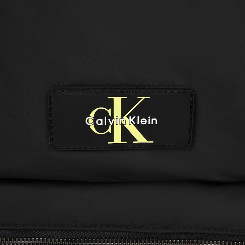 Calvin Klein Simple and fashionable commuting large-capacity backpack fabric backpack men's space black
