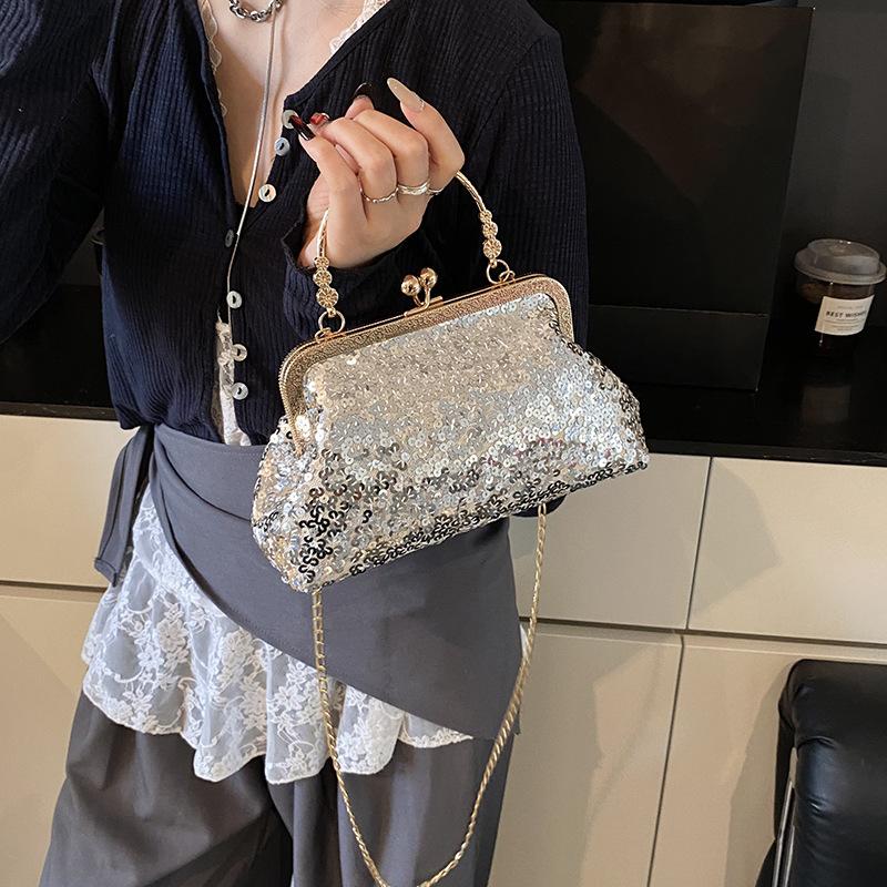 2025 New Dinner Bag Fashion Celebrity Clutch Bag One Shoulder Oblique Span Bag Versatile Sequin Bag Women's Small Handbag