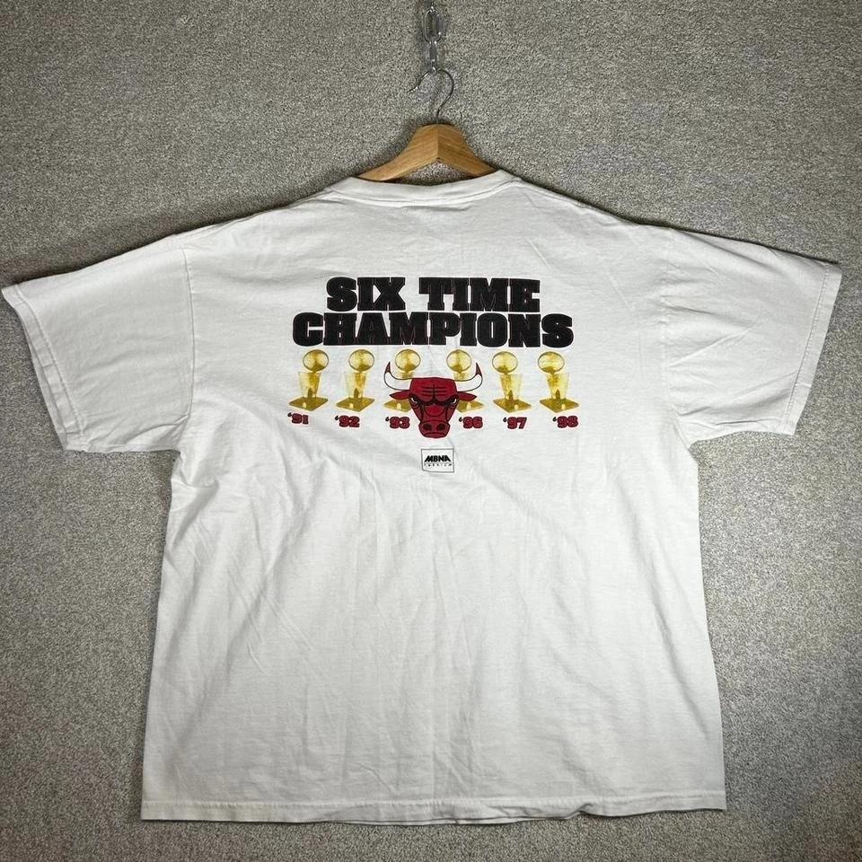 

Винтажная белая футболка 1998 года Chicago Bulls шесть раз чемпионы с графикой размер XL 3XL