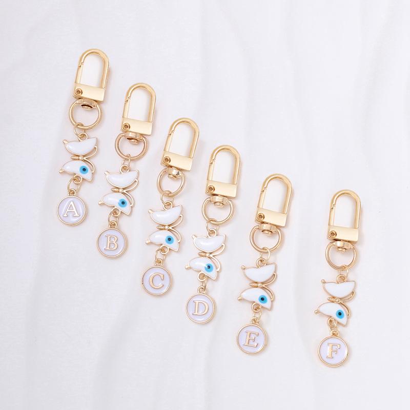Fashion Butterfly Letter Keychain Fashion Round A-Z Initial Letter Keyring Charms Bag Pendant Decoration Car Key Holders Gift