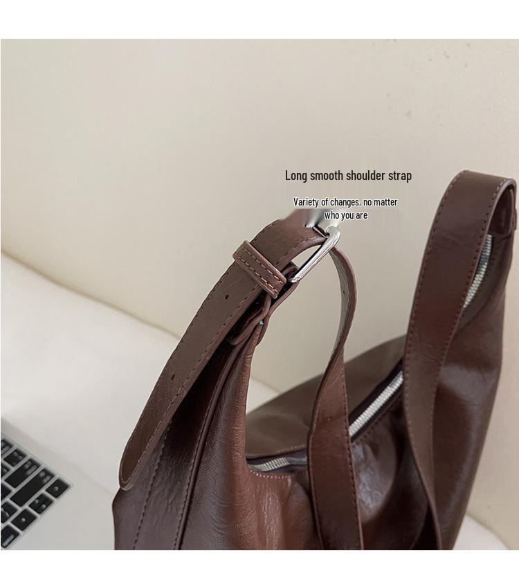 High-End Retro Crossbody Tote: Versatile, Trendy, Large Capacity for Women - Perfect for Class and Commute