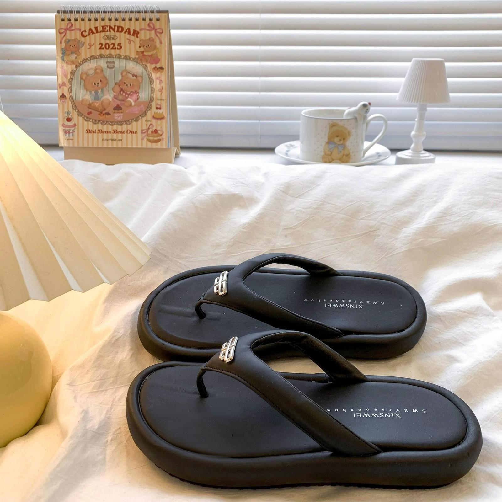 

Универсальные шлепанцы для островного отдыха, женские, для прохладной погоды, летние тапочки для улицы 40 чёрный