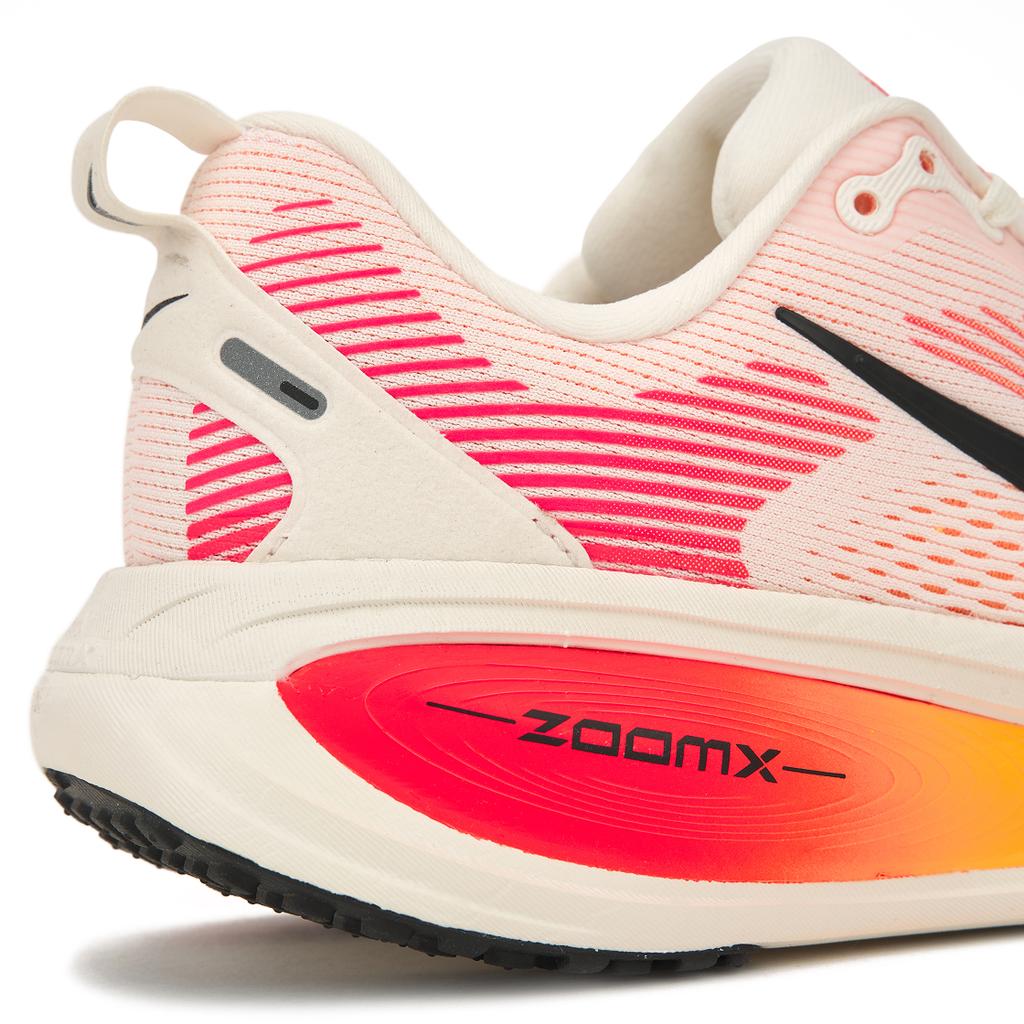 Nike Vomero 18 Sail Bright Crimson Γυναικεία Αθλητικά Παπούτσια Ροζ Laser-Orange Μαύρο HM6804-100
