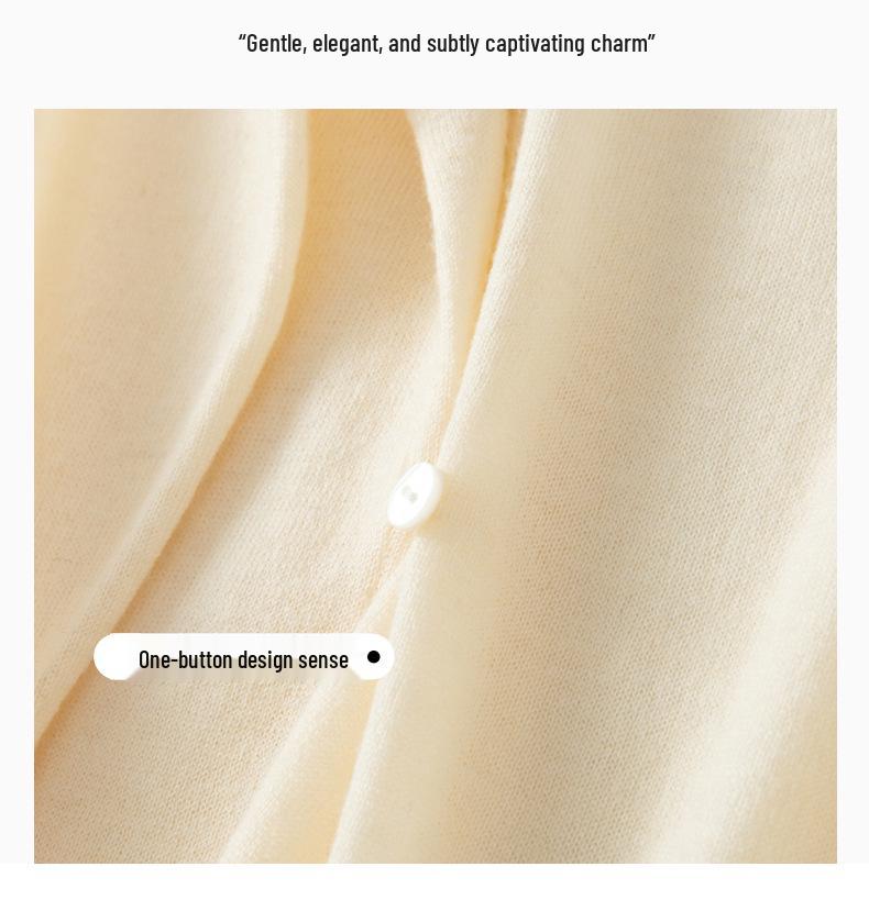 Women's Backless Knitted Pullover: Large, Round Neck, Long Sleeve, Oversized Wool Sweater