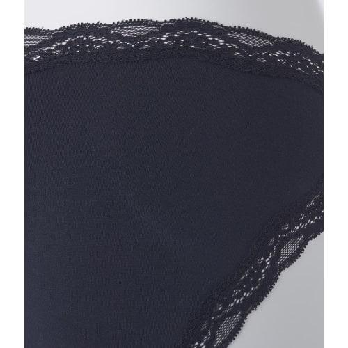 Peach John [Sanitary Shorts, Winged, Non-slip, Reduces Odors] Daily Lace Trim Sanitary Shorts, Black, Size L