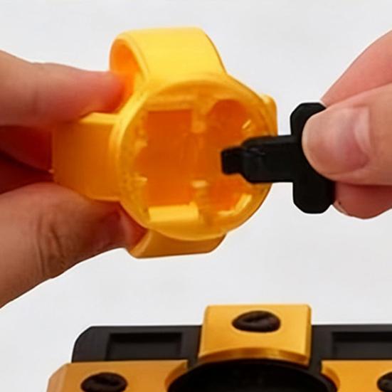 Otravná dárková sada s překvapivým prstem, interaktivní 3D puzzle, šroubovací výzva, dárková krabička pro žertíky s dvojitým úložným prostorem k narozeninám, Vánocům, Halloweenu