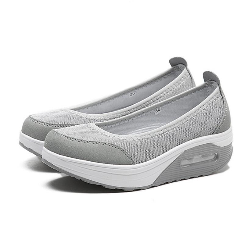 Summer cross ytterbium outdoor large size mesh shoes rocking shoes air cushion mesh shoes sports shoes cover feet