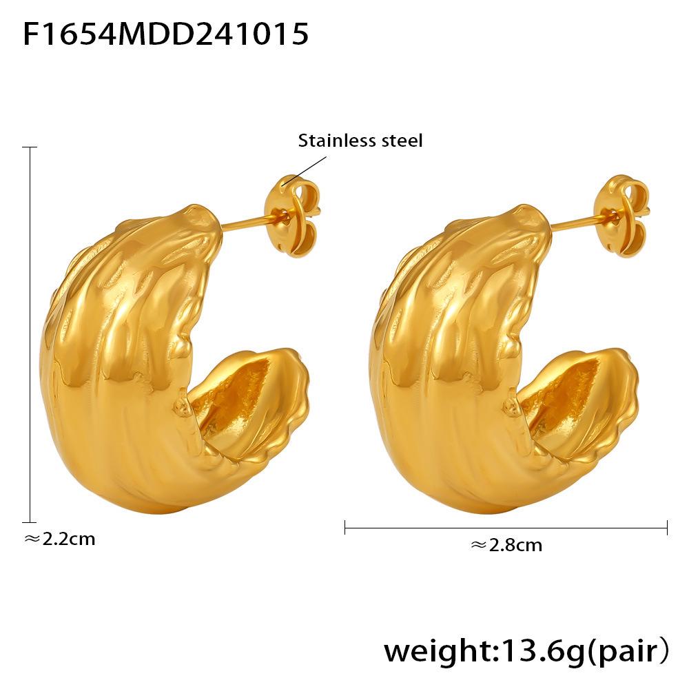 Qiong Yao European Style Pleated C-Shaped Luxury Stainless Steel Earrings