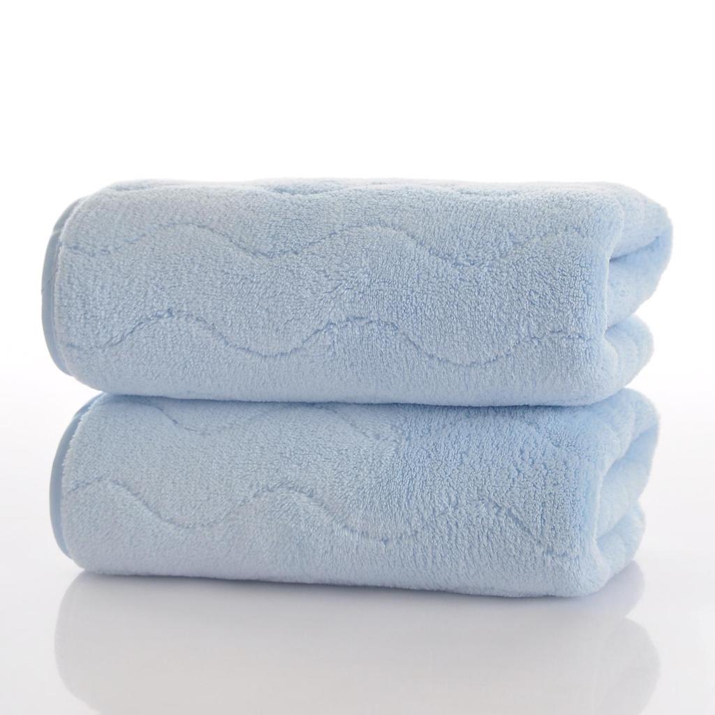 Coral Fleece Wavy Pattern Towel - Soft, Antibacterial Microfiber for Face & Hair Drying
