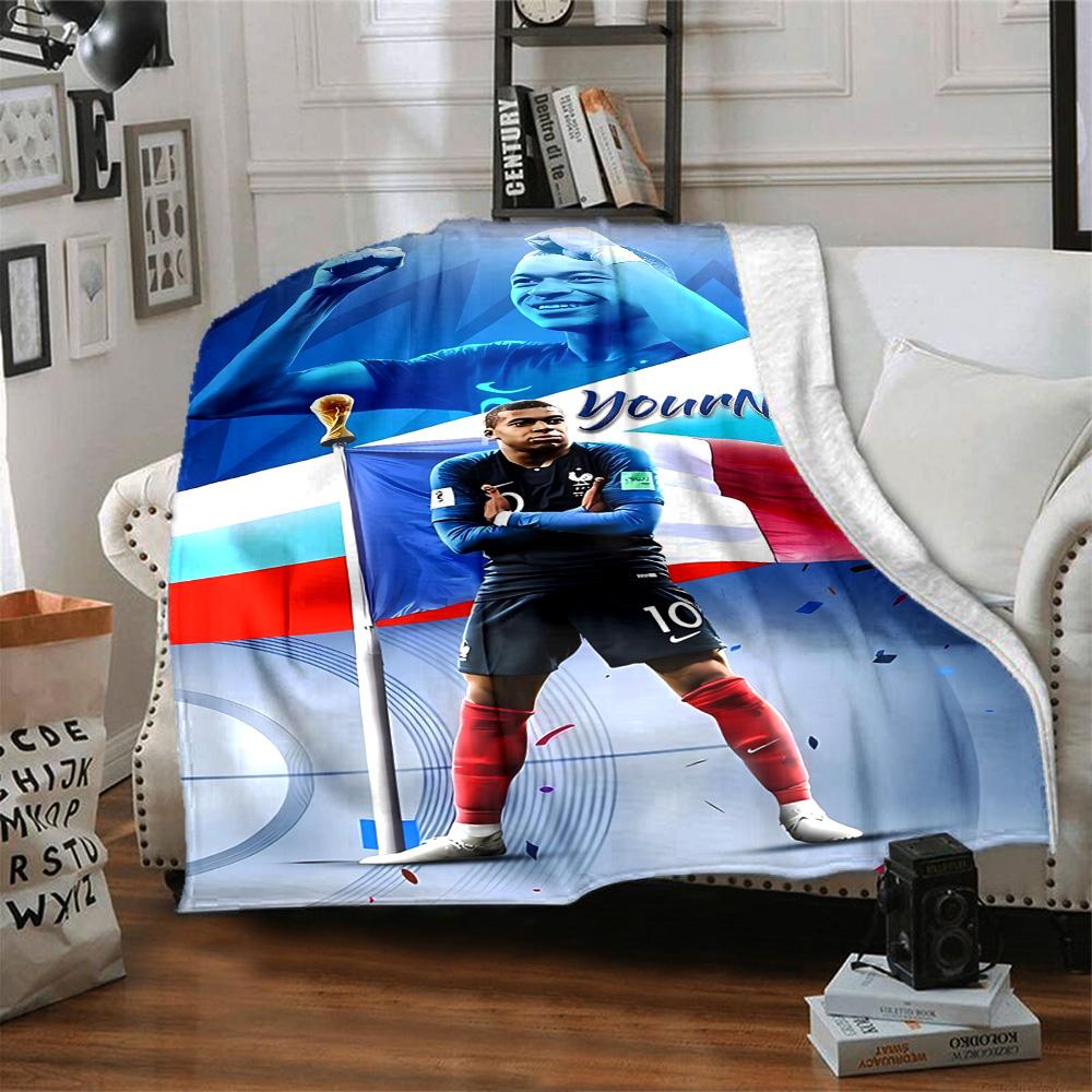 Mbappe Personalisierte Namensdecke Überwurf Personalisierte Decke Ultra-Weich Perfekt für Strandkorb Picknicks Nickerchen Ideal für Alle Jahreszeiten