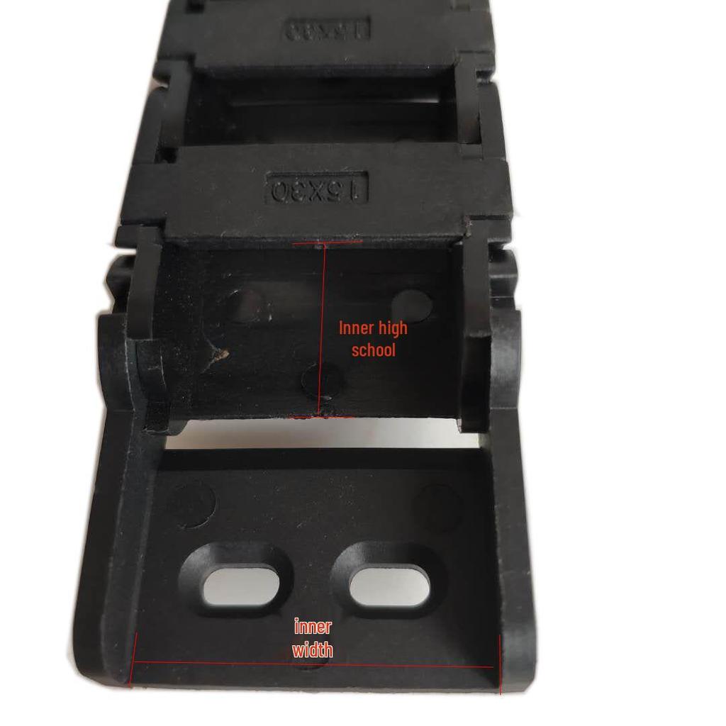 Nylon Drag Chain for Wire Guiding in Engraving Machines