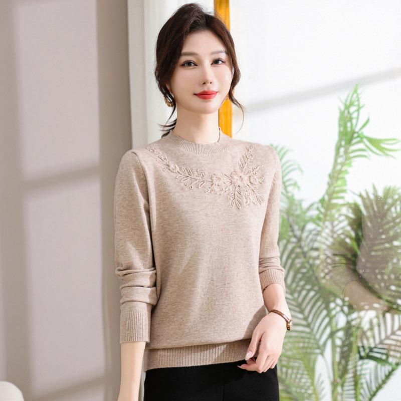 Middle-aged Autumn Bottoming Knitted Sweater Women's Loose 0kg Fashion Fat Mother New Top Large Size Shirt