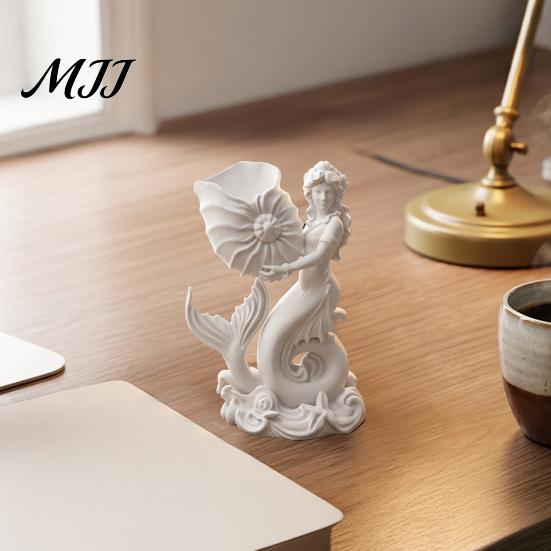 Matte White Shell Flowerpot 3D Printed Mermaid Conch Storage Ornament, Mini Decorative Air Plant Holder Flowerpot, Creative Desktop Organizer for Home