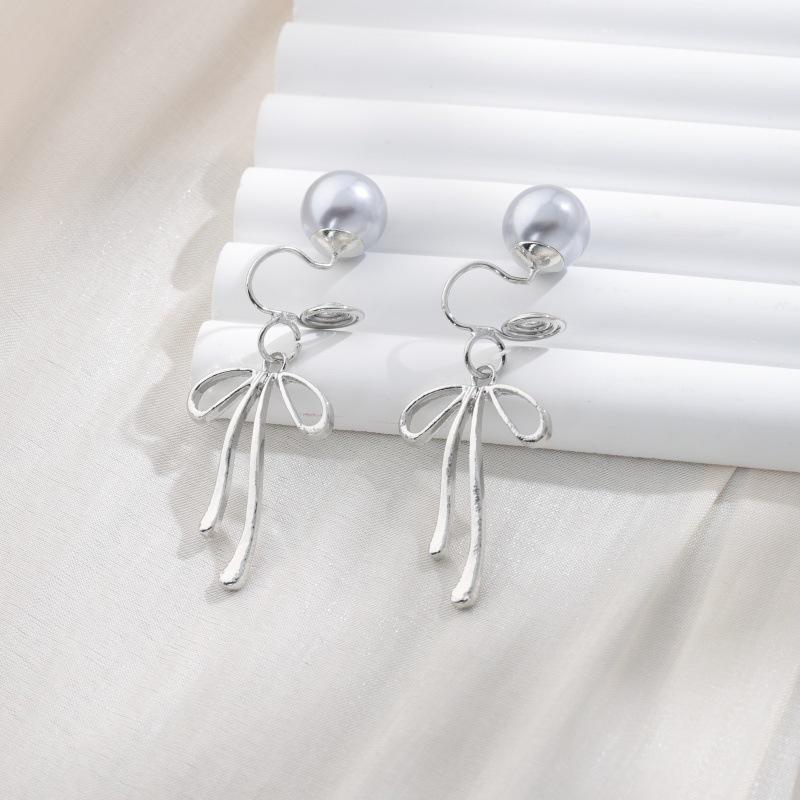 Kamelie Mückenspirale Halter Perlenblume Retro Ohrclips Ohrringe - Kein Piercing erforderlich