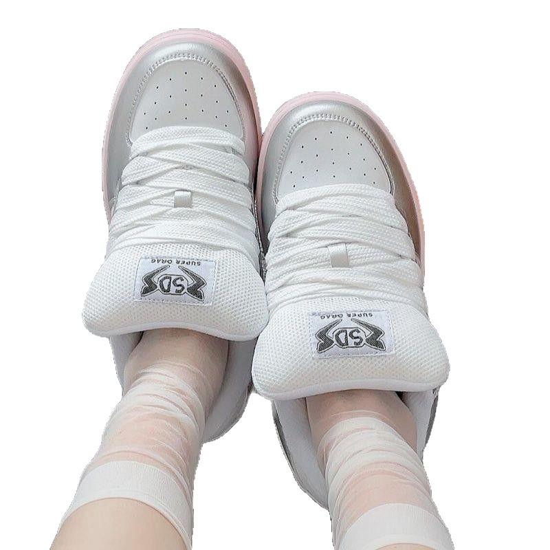 2025 Blitz neue Board-Schuhe modische hoher Wert Originalschuhe Damen Retro Brot Nische vielseitige Sport- und Freizeitschuhe