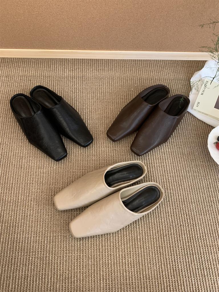 Fashion Mules Women Covered Toe Heels Slippers Female Outdoor Summer Sliders High Quality Flat Heels Casual Outdoor Dress Mules Shoes