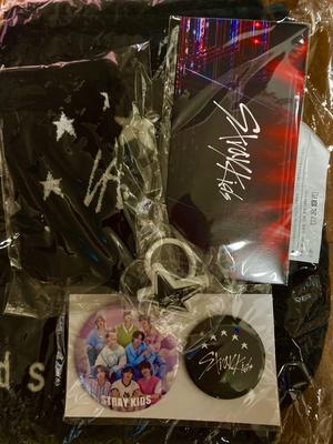 [USED] StrayKids Upgrade Bonus Goods