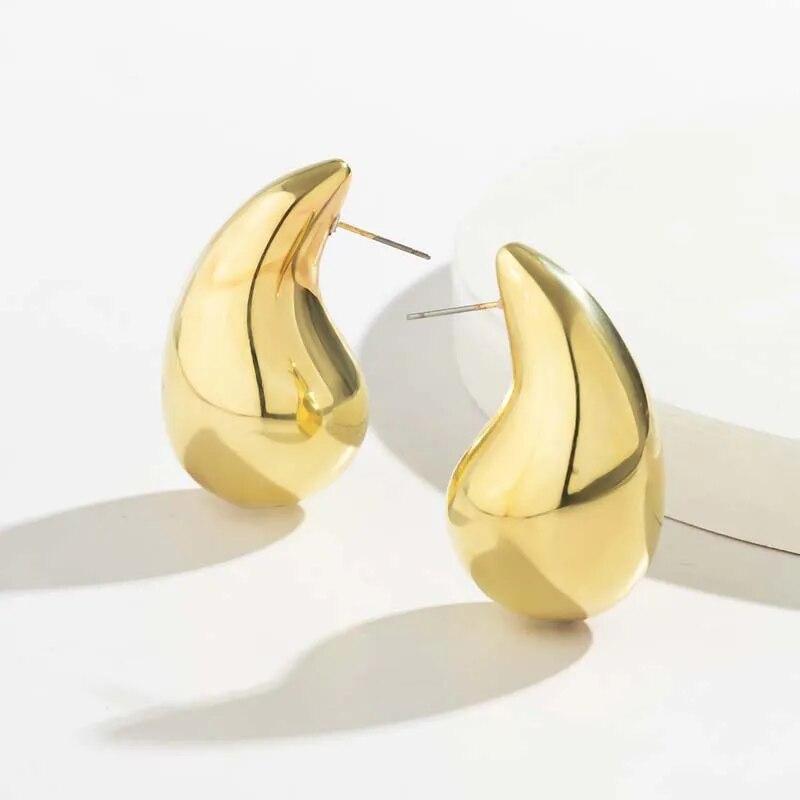 Retro Trendy Gold Color Chunky Waterdrop Dupes Drop Earrings Summer Fashionable Versatile Personality Glossy Teardrop Earring Jewelry Gift for Women