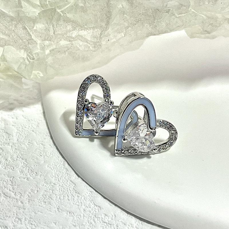 Sweet Girl Green Temperament Enamel Love Zircon Earrings Fashion Mori Small Fresh Stud Earrings Tide
