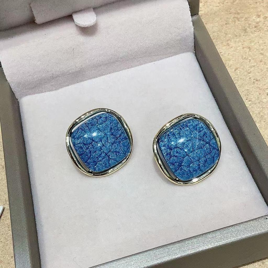 Retro Square Stud Earring for Women Korean Simple Enamel Geometry Temperament Jewelry Girlfriend Gift