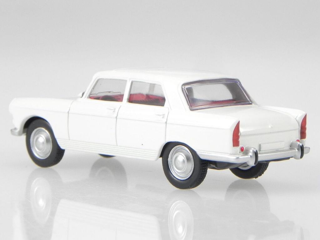 Norev 1/64 Peugeot 404 1961 White Peugeot 404 Courchevel White Die-Cast Model